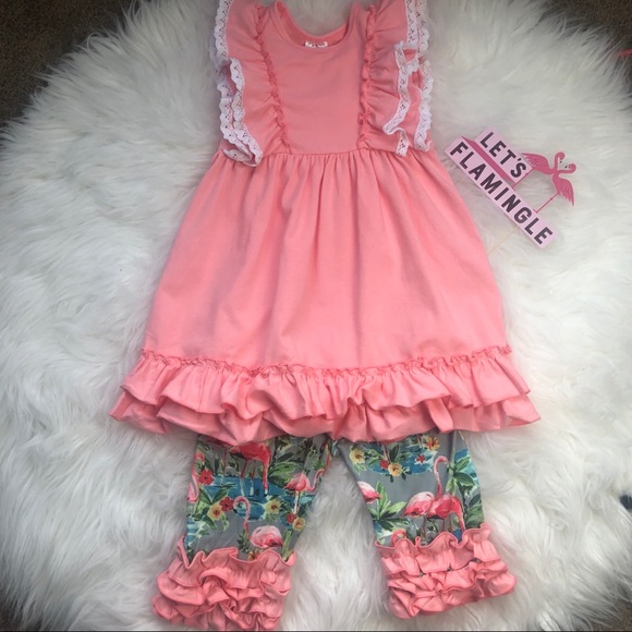 🎉HP🎉 Flamingo True Boutique 2pc Capri Set Icing - Picture 3 of 4